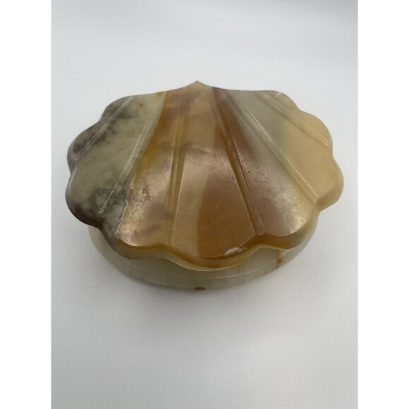 Vintage Onyx Carved Seashell Hindged Footed Trinket Jewelry Stash Box - Picture 2 of 9